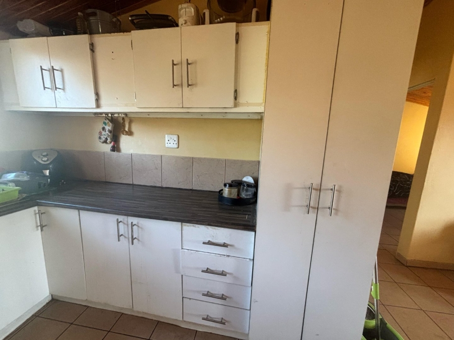 10 Bedroom Property for Sale in Olive Hill Free State